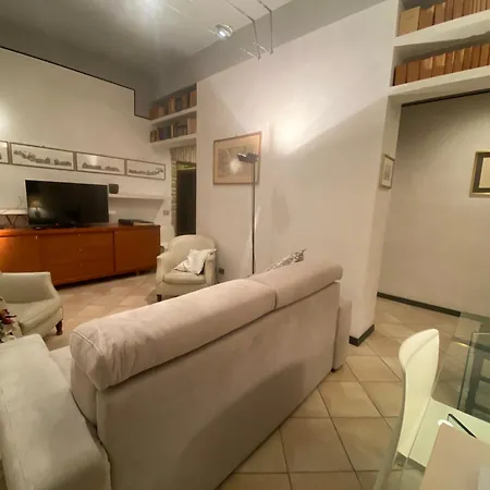 Casa Vaticano * روما